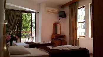 Midi Hotel Αλάνια Εξωτερικό φωτογραφία