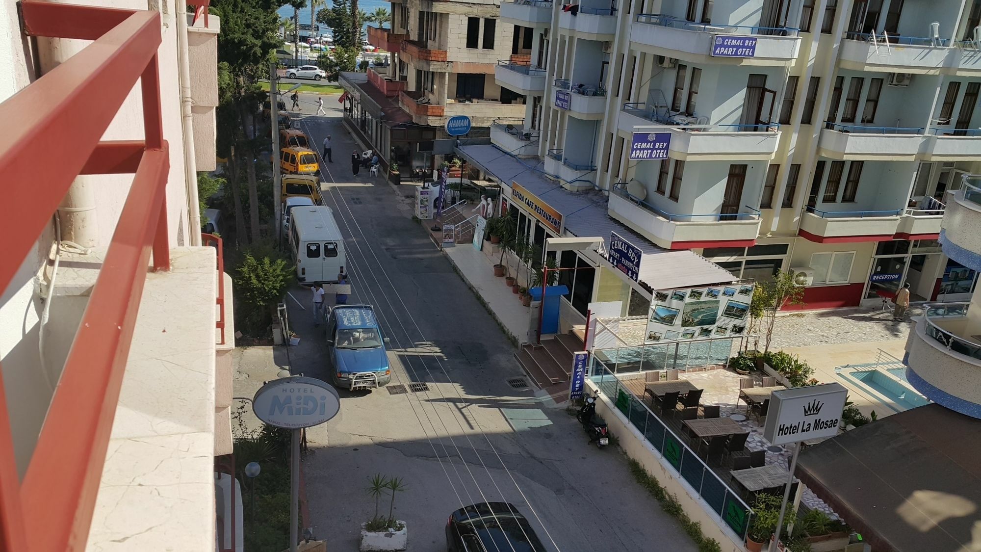 Midi Hotel Αλάνια Εξωτερικό φωτογραφία